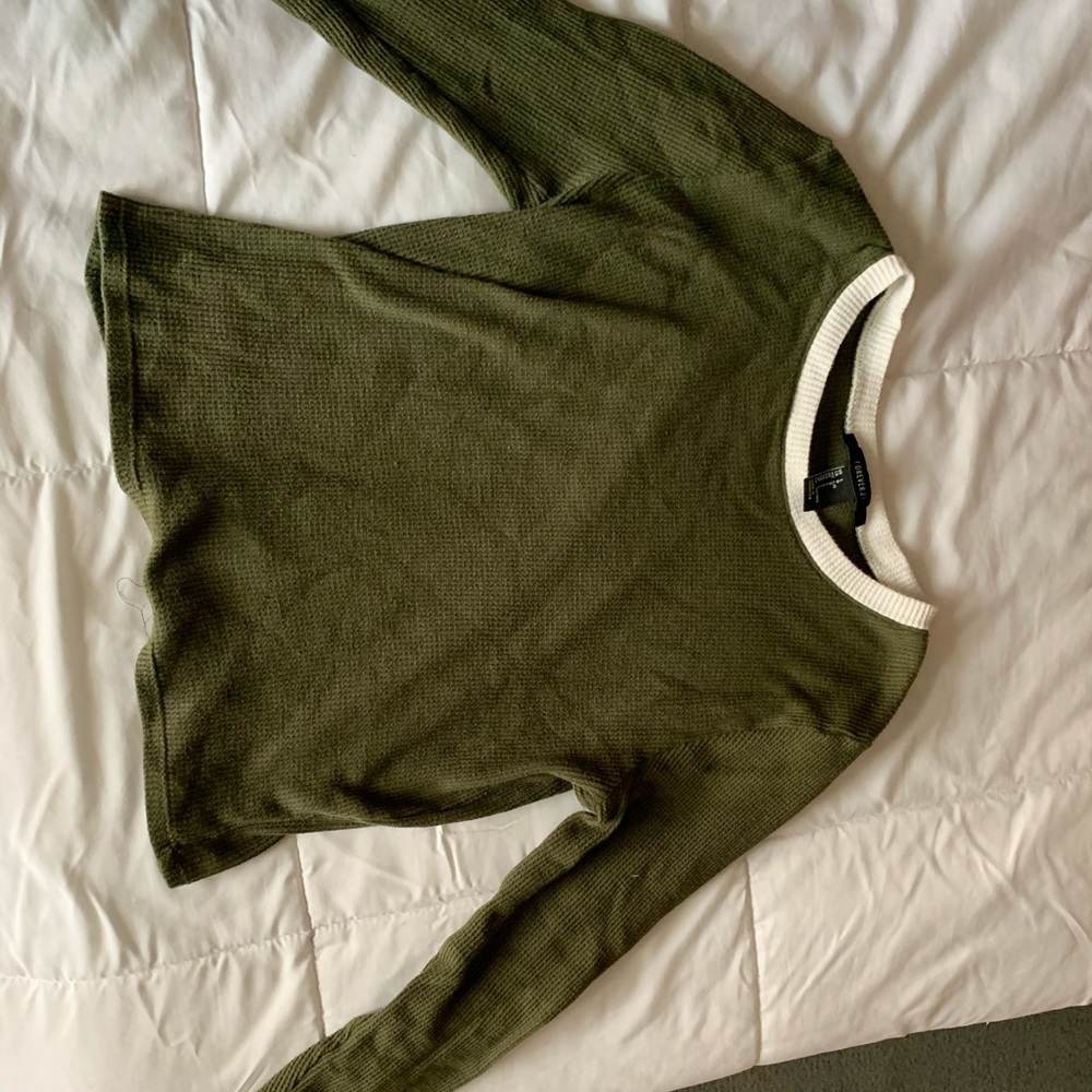 Forever 21 olive cropped top